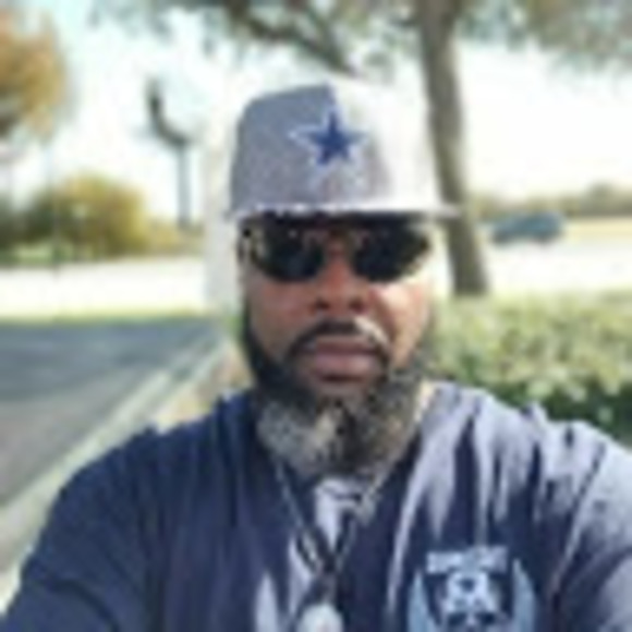 Meet your Posher, Clowzell - Picture 1 of 1